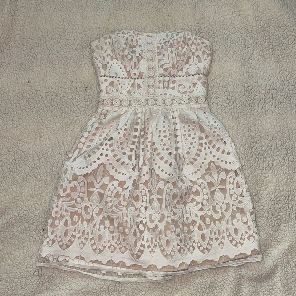 Strapless dress